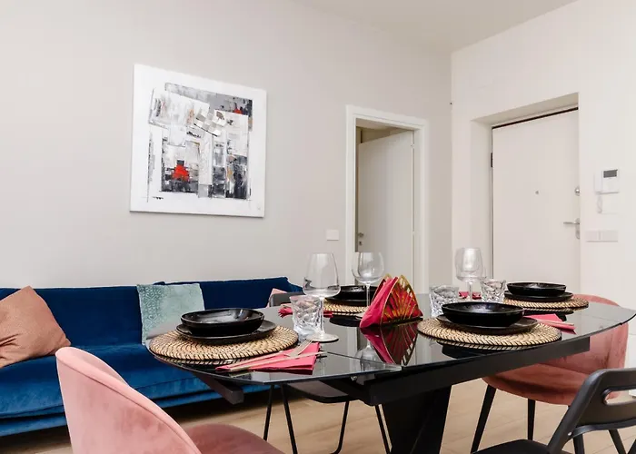 Vivimihome Modern Flat Bosco Verticale Apartment Milan